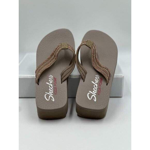 Skechers Women's Size 10 Yoga Foam Sandal Mediation Vinyasa Sugar Pie - Picture 1 of 6